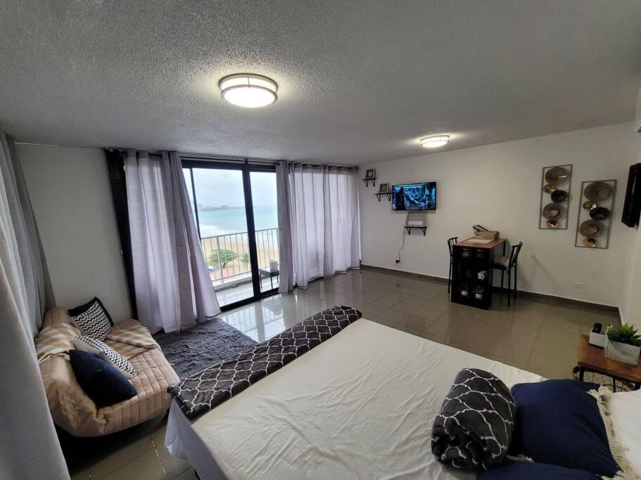 Coral Beach Studio W/ Ocean View San Juan Dış mekan fotoğraf